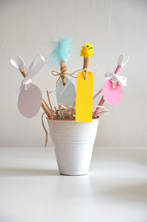 Easter Pencil Toppers willowday